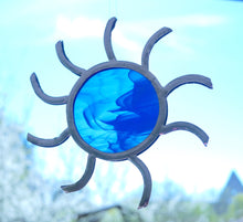 Load image into Gallery viewer, Stained glass object &quot;Sun&quot;
